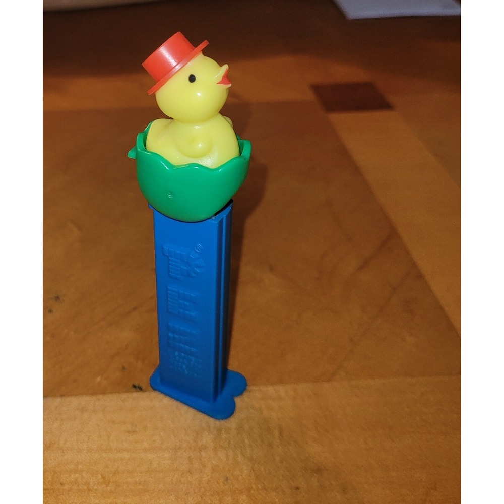 Vintage Easter Chick PEZ Dispenser, Red Hat & Egg, Blue Stem 1994 Hungary